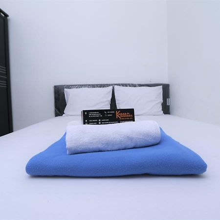 Kamar Keluarga Ungaran Hotel จาการ์ตา ภายนอก รูปภาพ